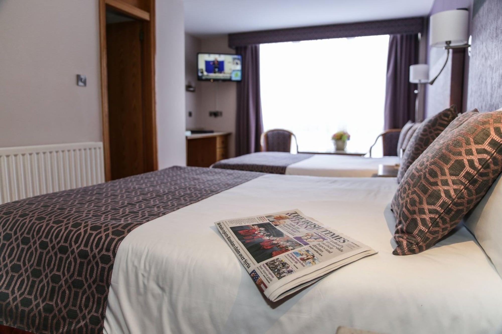 לטרקני Mount Errigal Hotel, Conference & Leisure Centre מראה חיצוני תמונה