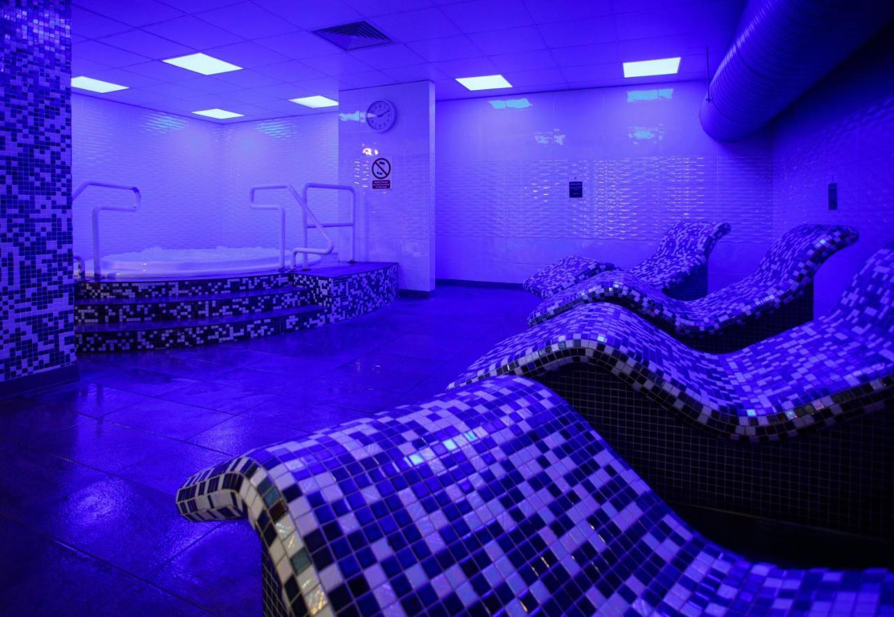 לטרקני Mount Errigal Hotel, Conference & Leisure Centre מראה חיצוני תמונה