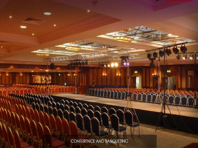 לטרקני Mount Errigal Hotel, Conference & Leisure Centre מראה חיצוני תמונה