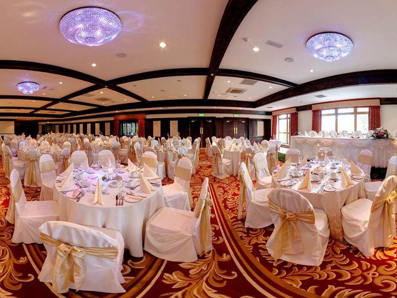 לטרקני Mount Errigal Hotel, Conference & Leisure Centre מראה חיצוני תמונה