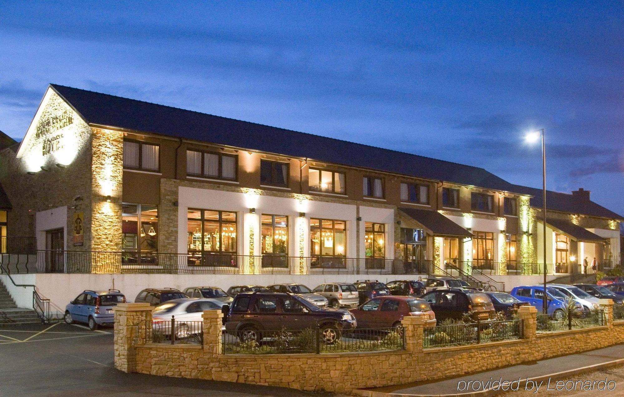 לטרקני Mount Errigal Hotel, Conference & Leisure Centre מראה חיצוני תמונה