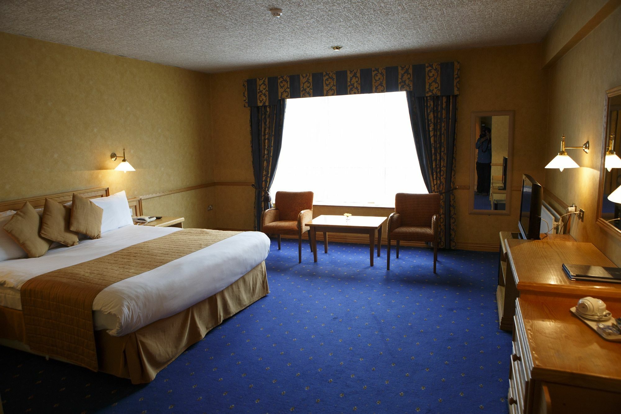 לטרקני Mount Errigal Hotel, Conference & Leisure Centre מראה חיצוני תמונה