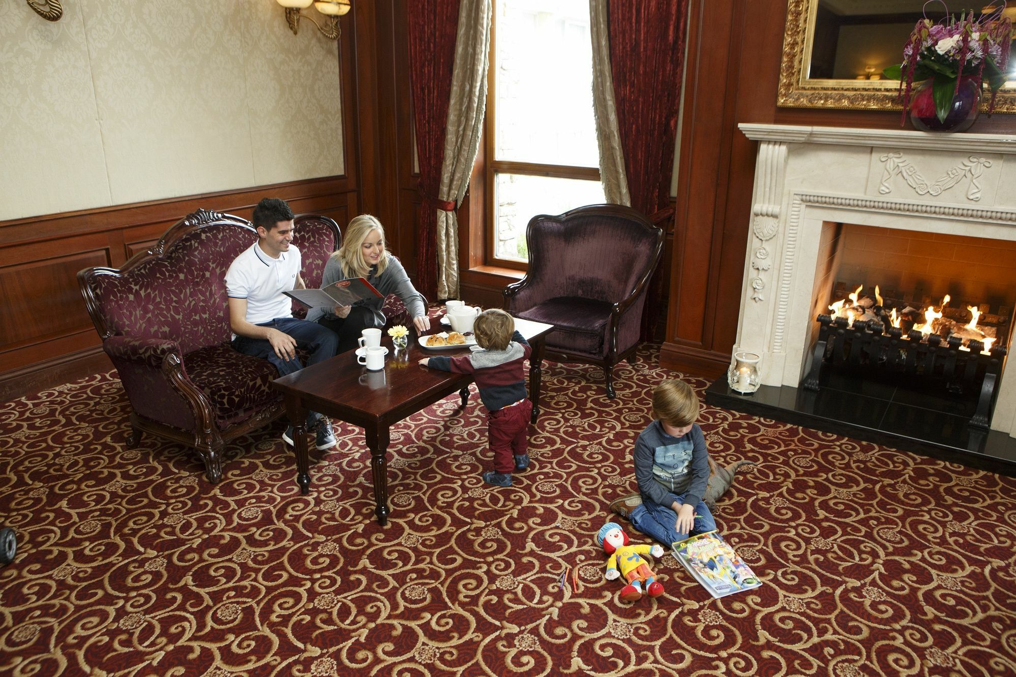 לטרקני Mount Errigal Hotel, Conference & Leisure Centre מראה חיצוני תמונה