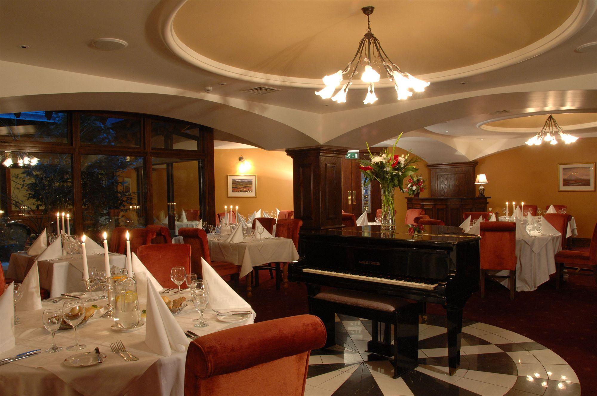 לטרקני Mount Errigal Hotel, Conference & Leisure Centre מראה חיצוני תמונה