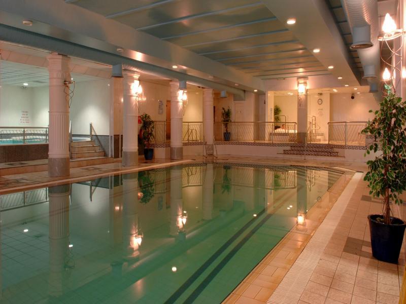 לטרקני Mount Errigal Hotel, Conference & Leisure Centre מראה חיצוני תמונה